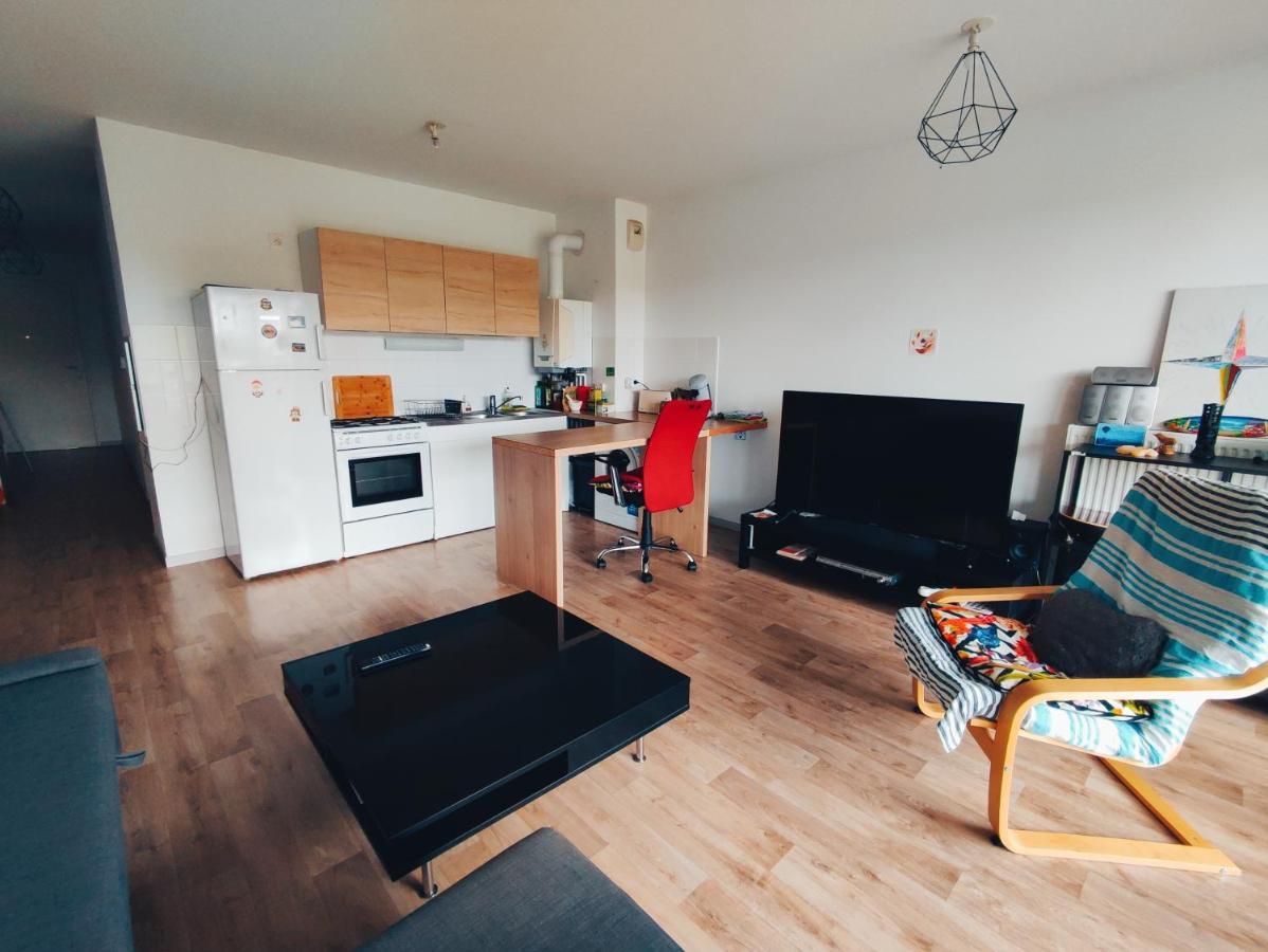 T2 Bis Avec Terrasse Vue Montagne Proche Mer, Commerces Et Biarritz Bidart Eksteriør billede